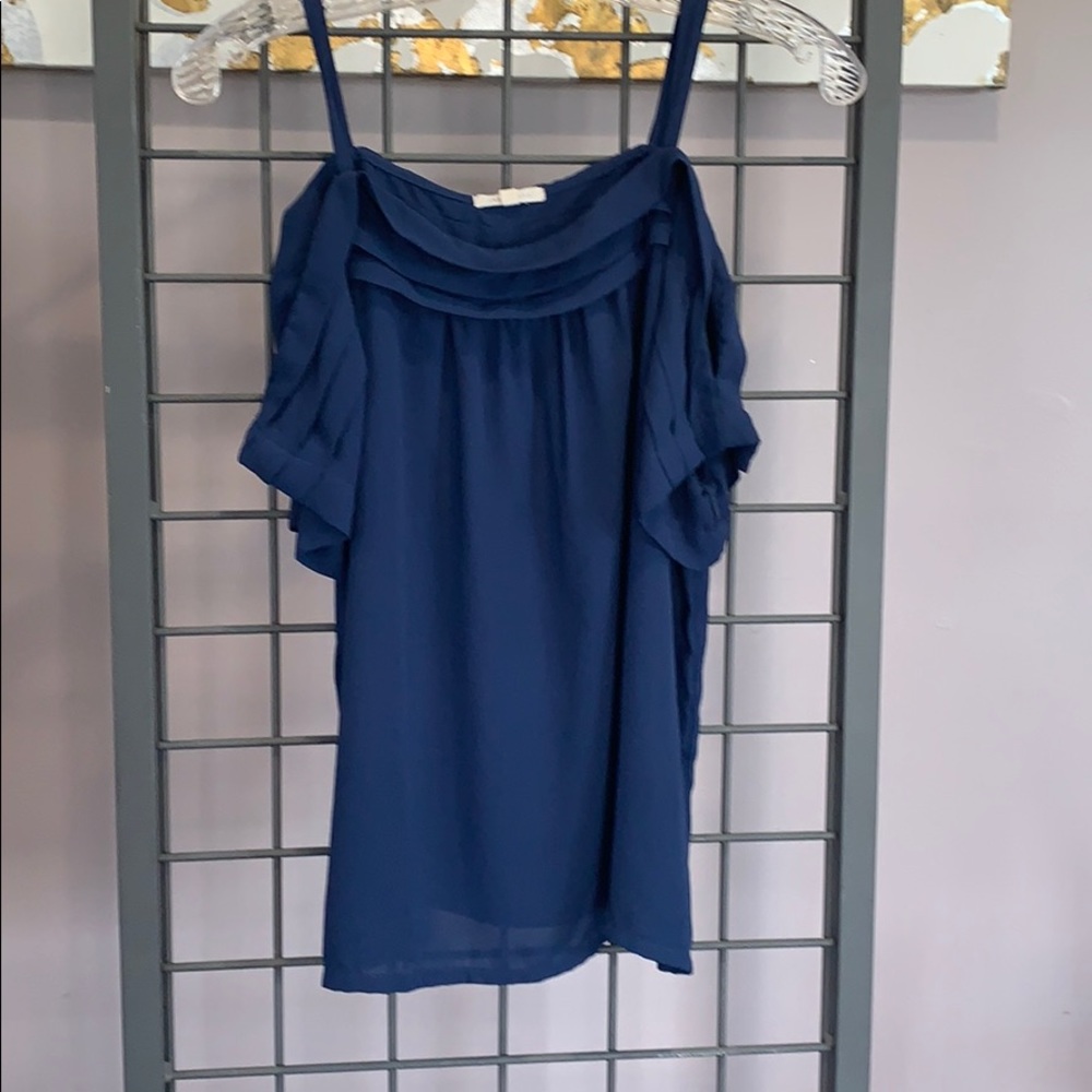 (PRE-LOVED) UNDER SKIES TOP💖